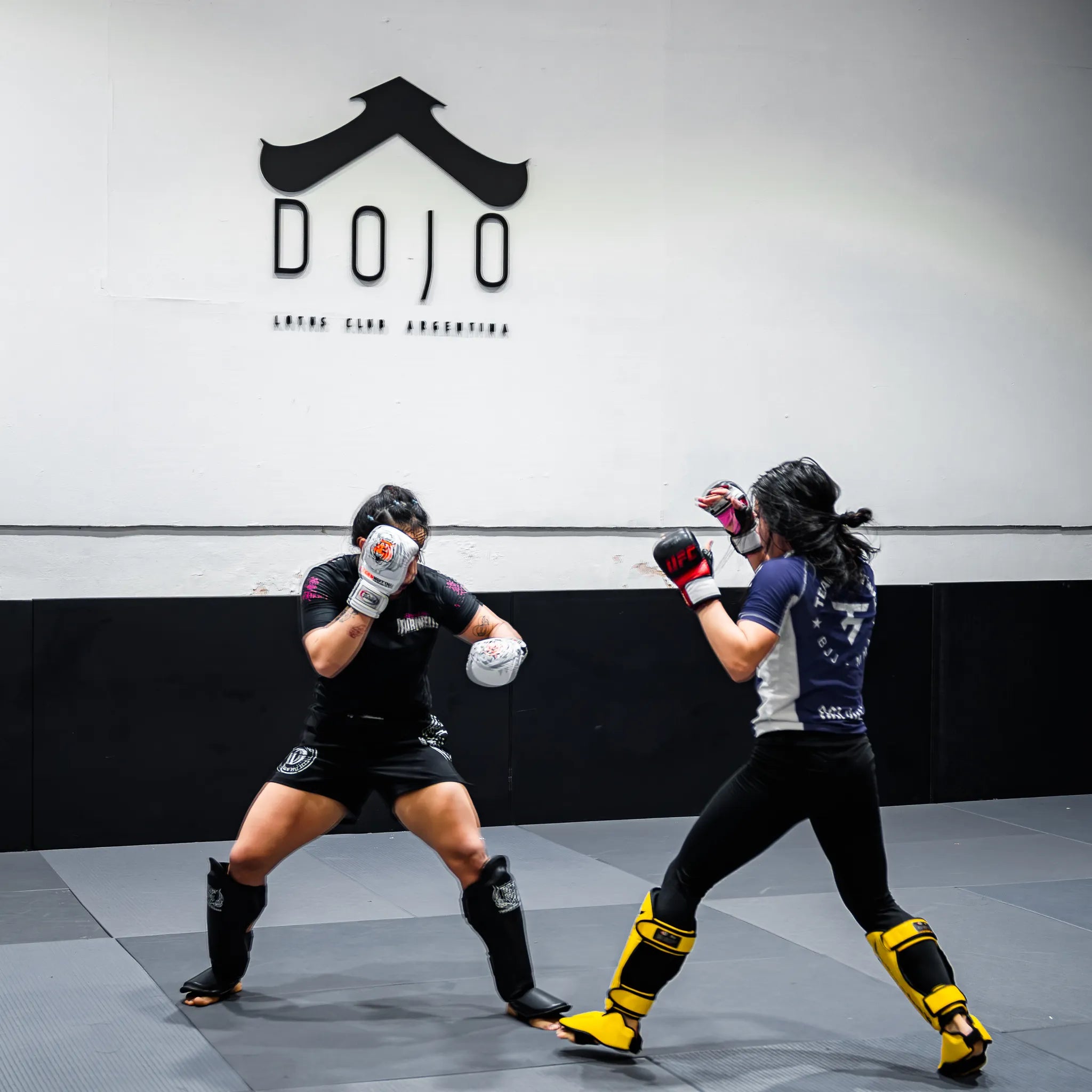 Deluxe Mma Deluxe Pack 8 8 - Mma Accessories - Luxe Aroma